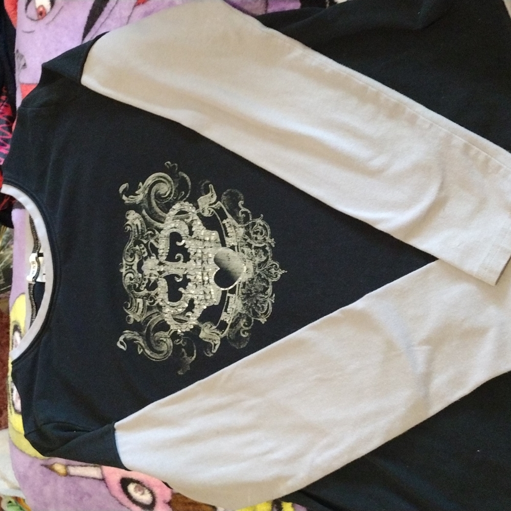 Ladies large maternity long sleeve top